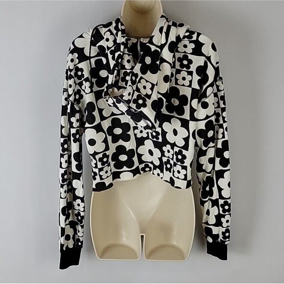 Wild Fable Cropped Hoodie, Black w/ White Floral, Size S, NWT - Picture 2 of 8